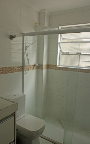 Apartamento para alugar com 90m², 2 quartos e 1 vaga Apartamento para alugar com 90m², 2 quartos e 1 vagaBanheiro