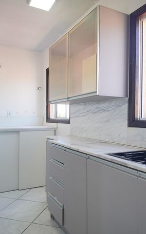 Apartamento para alugar com 64m², 2 quartos e 2 vagasCozinha
