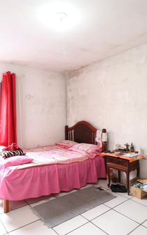 Casa à venda com 100m², 2 quartos e 1 vagaSuite 