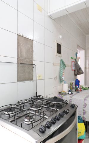 Casa à venda com 100m², 2 quartos e 1 vagaCozinha e Área de Serviço