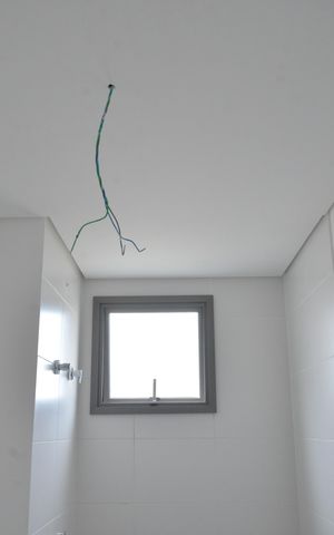 Apartamento à venda com 134m², 3 quartos e 3 vagasBanheiro da Suíte 1