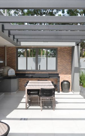 Apartamento à venda com 134m², 3 quartos e 3 vagasÁrea comum - Churrasqueira
