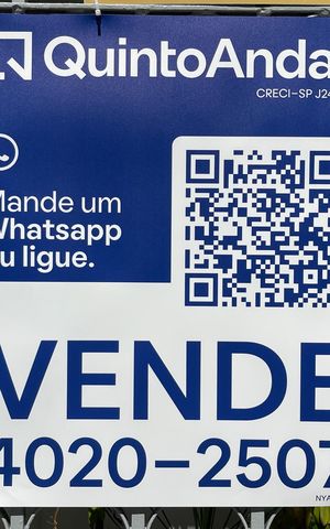 Casa à venda com 205m², 4 quartos e 2 vagasPlaca
