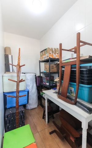 Casa à venda com 205m², 4 quartos e 2 vagasCloset da Suíte Casa 1