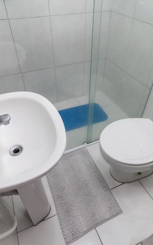 Casa à venda com 205m², 4 quartos e 2 vagasBanheiro da Suíte Casa 1