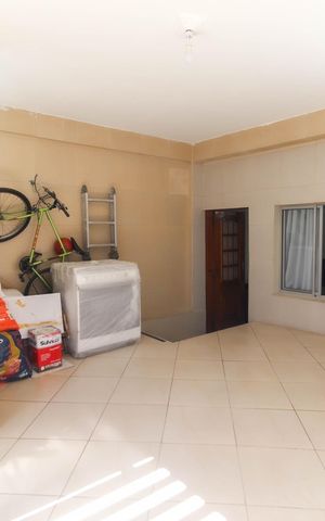 Casa à venda com 205m², 4 quartos e 2 vagasGaragem Casa 1