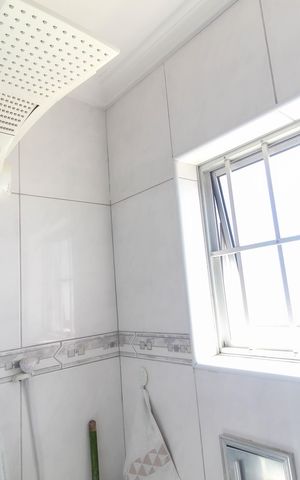 Casa à venda com 205m², 4 quartos e 2 vagasBanheiro Social Casa 1