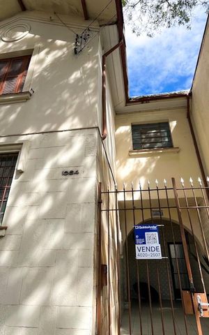 Casa à venda com 112m², 3 quartos e 1 vaga Casa à venda com 112m², 3 quartos e 1 vagaFachada