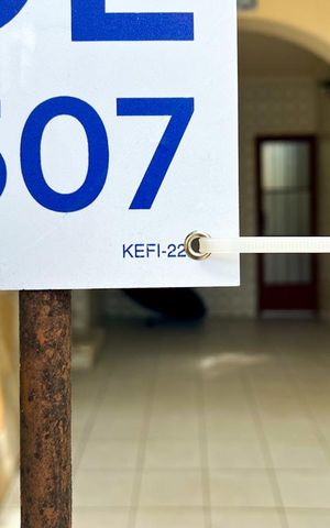 Casa à venda com 112m², 3 quartos e 1 vaga Casa à venda com 112m², 3 quartos e 1 vagaPlaquinha