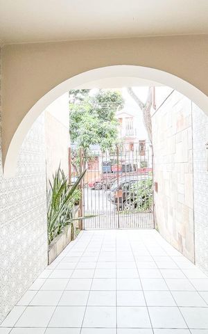 Casa à venda com 112m², 3 quartos e 1 vaga Casa à venda com 112m², 3 quartos e 1 vagaGaragem