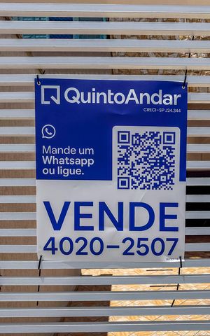 Apartamento à venda com 106m², 2 quartos e 1 vaga Apartamento à venda com 106m², 2 quartos e 1 vagaPlaca Instalada na Fachada