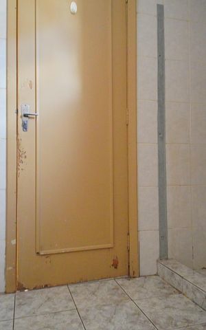 Apartamento à venda com 83m², 2 quartos e sem vagaBanheiro