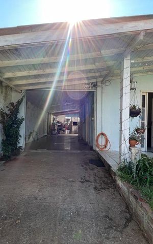Casa à venda com 80m², 2 quartos e 3 vagas