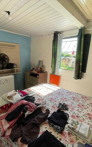Casa à venda com 80m², 2 quartos e 3 vagas