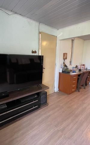 Casa à venda com 80m², 2 quartos e 3 vagas
