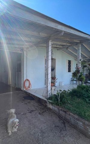 Casa à venda com 80m², 2 quartos e 3 vagas