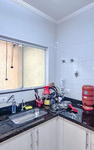 Casa de condomínio à venda com 116m², 2 quartos e 2 vagasCozinha