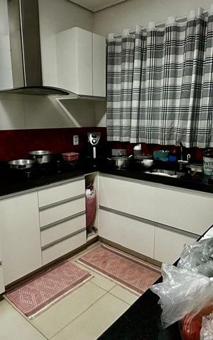 Casa à venda com 121m², 3 quartos e 3 vagas Casa à venda com 121m², 3 quartos e 3 vagasCozinha