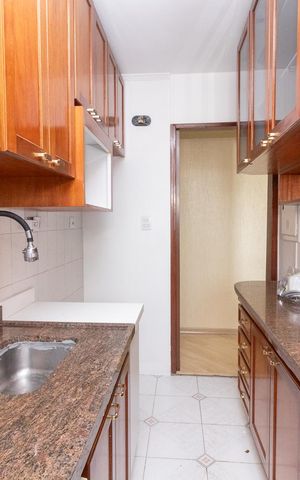 Apartamento à venda com 68m², 3 quartos e 2 vagasCozinha