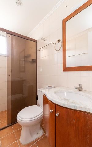 Apartamento à venda com 68m², 3 quartos e 2 vagasBanheiro