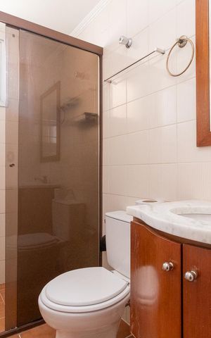 Apartamento à venda com 68m², 3 quartos e 2 vagasBanheiro