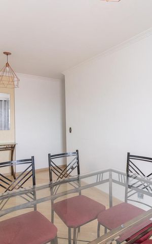 Apartamento à venda com 68m², 3 quartos e 2 vagasSala