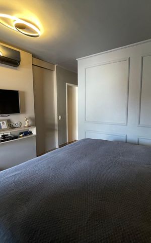 Casa à venda com 308m², 3 quartos e 2 vagas Casa à venda com 308m², 3 quartos e 2 vagasSuíte 1