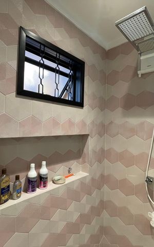 Casa à venda com 308m², 3 quartos e 2 vagas Casa à venda com 308m², 3 quartos e 2 vagasBanheiro da Suíte 3