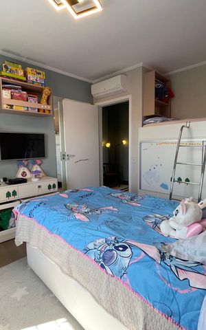 Casa à venda com 308m², 3 quartos e 2 vagas Casa à venda com 308m², 3 quartos e 2 vagasSuíte 2