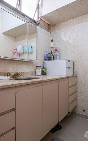 Apartamento à venda com 258m², 4 quartos e 2 vagasSuíte