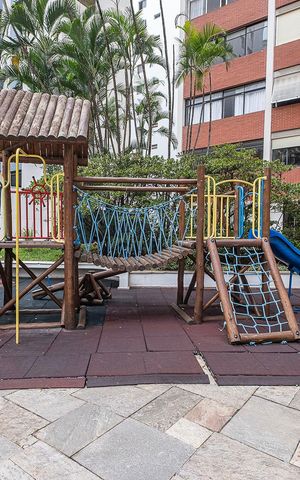 Apartamento à venda com 258m², 4 quartos e 2 vagasPlayground
