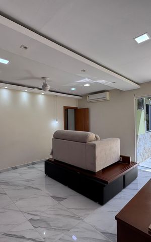 Apartamento à venda com 367m², 4 quartos e 3 vagas Apartamento à venda com 367m², 4 quartos e 3 vagasSuíte 1