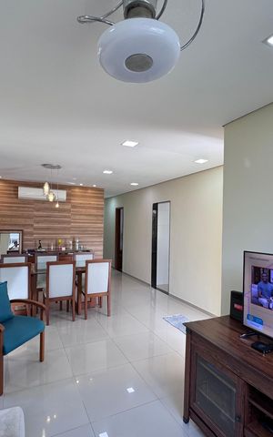 Apartamento à venda com 367m², 4 quartos e 3 vagas Apartamento à venda com 367m², 4 quartos e 3 vagasSala