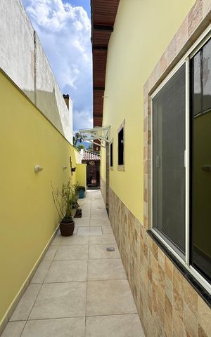 Apartamento à venda com 367m², 4 quartos e 3 vagas Apartamento à venda com 367m², 4 quartos e 3 vagasÁrea externa