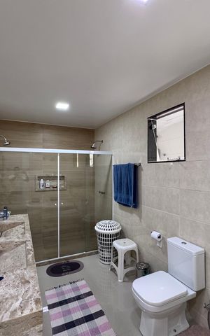 Apartamento à venda com 367m², 4 quartos e 3 vagas Apartamento à venda com 367m², 4 quartos e 3 vagasSuíte 1 - Banheiro