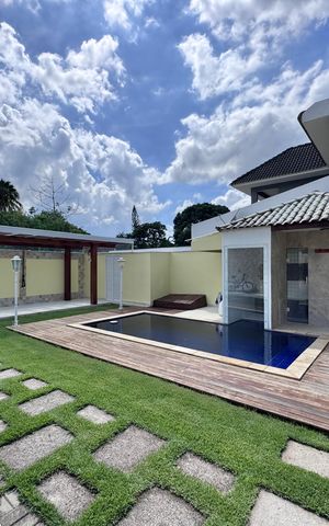 Apartamento à venda com 367m², 4 quartos e 3 vagas Apartamento à venda com 367m², 4 quartos e 3 vagasÁrea externa