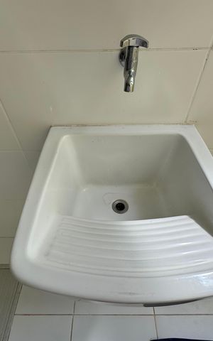 Apartamento à venda com 367m², 4 quartos e 3 vagas Apartamento à venda com 367m², 4 quartos e 3 vagasÁrea de Serviço