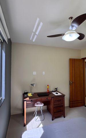Apartamento à venda com 367m², 4 quartos e 3 vagas Apartamento à venda com 367m², 4 quartos e 3 vagasQuarto 2