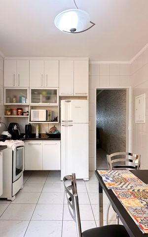 Casa à venda com 147m², 3 quartos e 2 vagasCozinha
