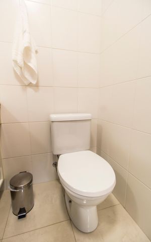 Apartamento à venda com 133m², 3 quartos e 2 vagas Apartamento à venda com 133m², 3 quartos e 2 vagasBanheiro da Suíte