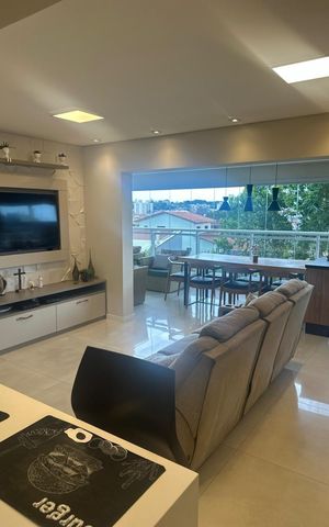 Apartamento à venda com 158m², 3 quartos e 2 vagas