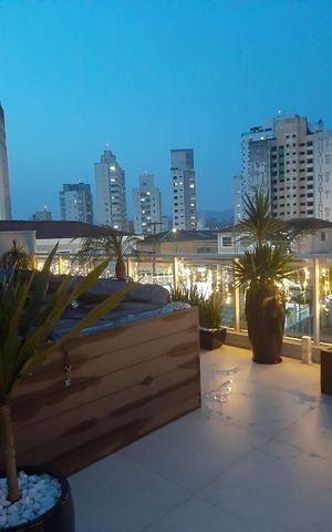 Apartamento à venda com 158m², 3 quartos e 2 vagas