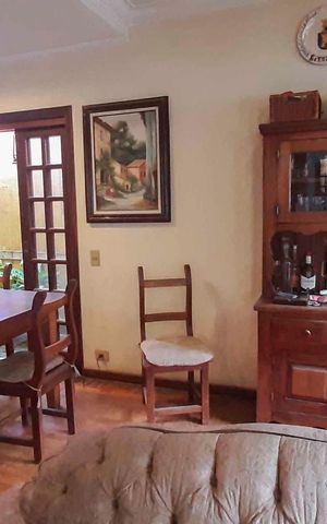 Casa à venda com 200m², 4 quartos e 3 vagas