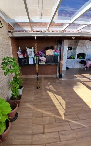 Apartamento à venda com 120m², 2 quartos e 2 vagas Apartamento à venda com 120m², 2 quartos e 2 vagasÁrea externa