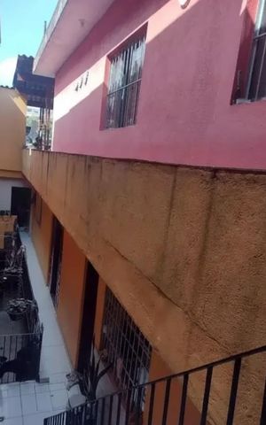 Casa à venda com 240m², 4 quartos e 2 vagas