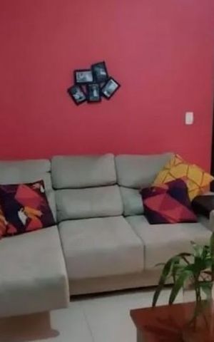Casa à venda com 240m², 4 quartos e 2 vagas