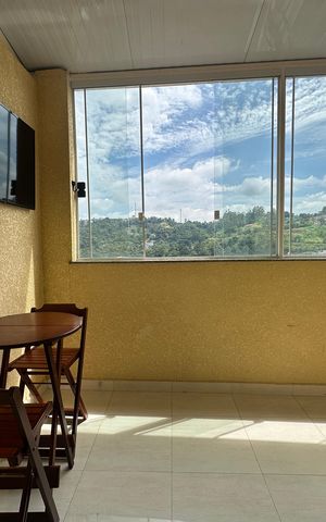 Casa à venda com 210m², 2 quartos e 2 vagas Casa à venda com 210m², 2 quartos e 2 vagasVaranda