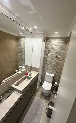 Apartamento à venda com 169m², 3 quartos e 3 vagas Apartamento à venda com 169m², 3 quartos e 3 vagasBanheiro