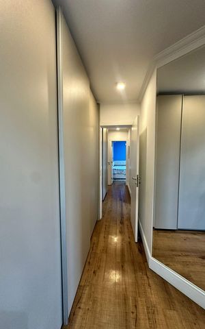 Apartamento à venda com 169m², 3 quartos e 3 vagas Apartamento à venda com 169m², 3 quartos e 3 vagasQuarto