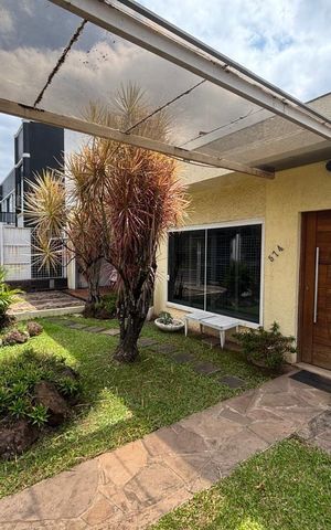 Casa à venda com 420m², 4 quartos e 2 vagas